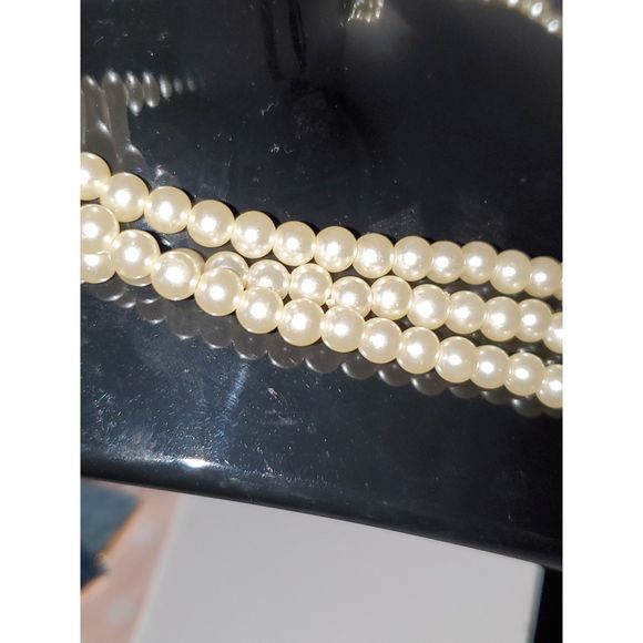 Vintage Faux Pearl Necklace Choker 3 Strand Vintage Rhinestones Costume Jewelry - Picture 7 of 8